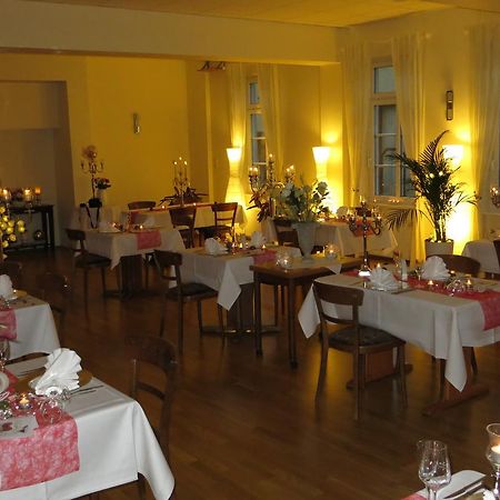 Burghotel Muenzenberg Bagian luar foto